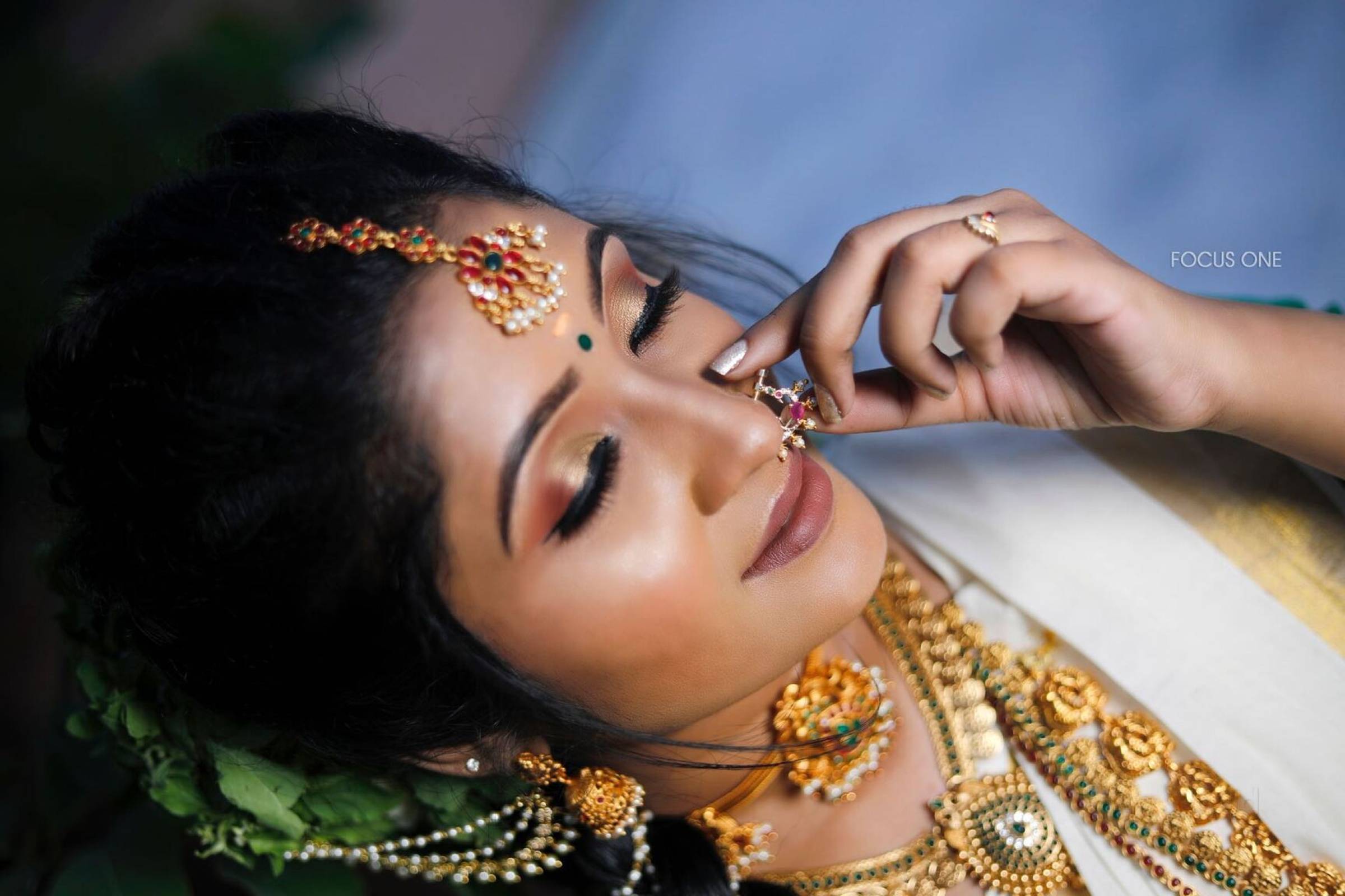 malar beauty parlour